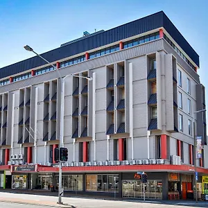 Madison Plaza Hotel